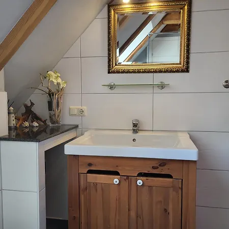 Blue Water 2 شقة فاستروم